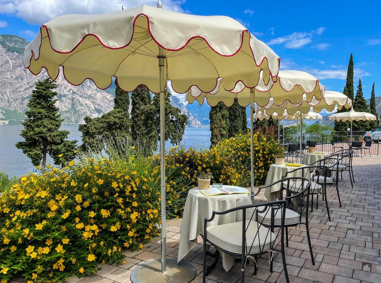 Hotel Oasi Beach マルチェージネ エクステリア 写真