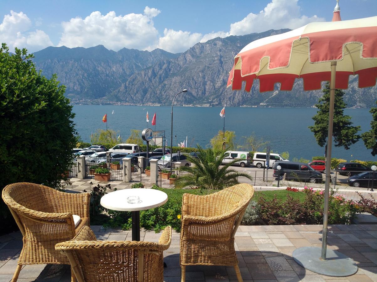 Hotel Oasi Beach マルチェージネ エクステリア 写真