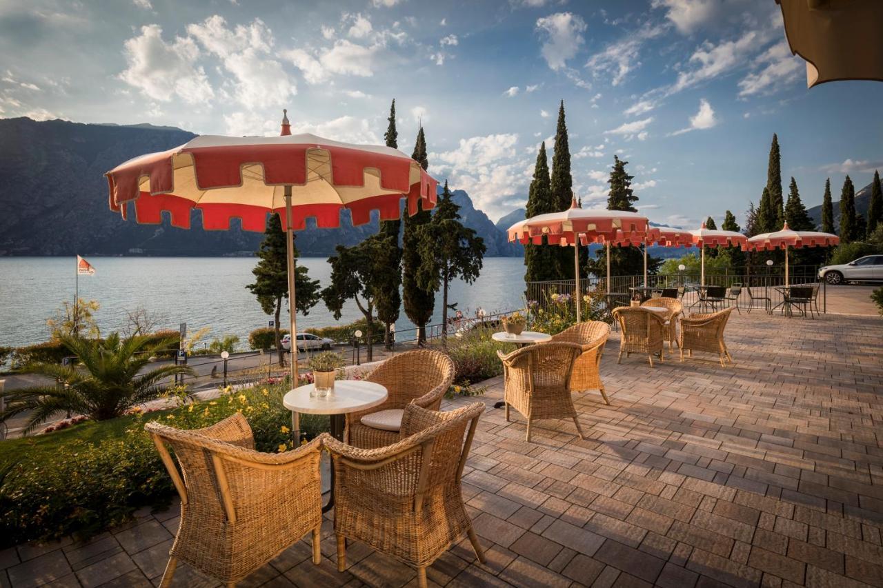 Hotel Oasi Beach マルチェージネ エクステリア 写真